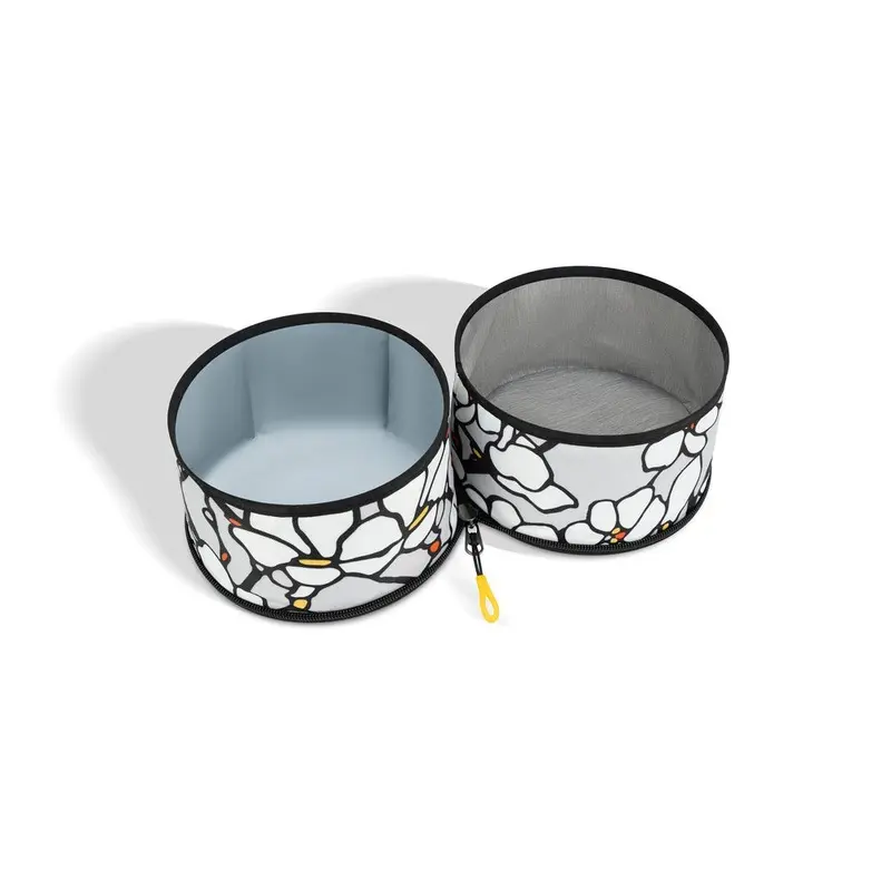 Olly Superbowl Collapsible Dog Bowl Magnolia