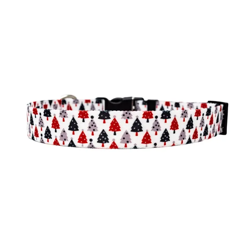 Black and Red Christmas Trees Dog Collar