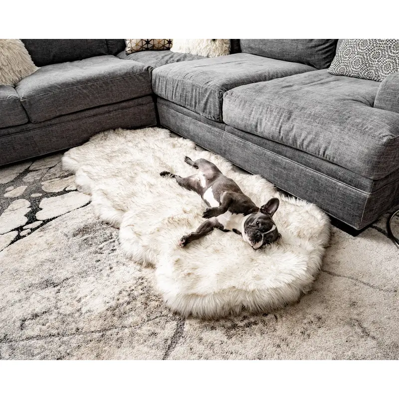 PupRug Runner Faux Fur Memory Foam Dog Bed - Curve White with Brown Accents