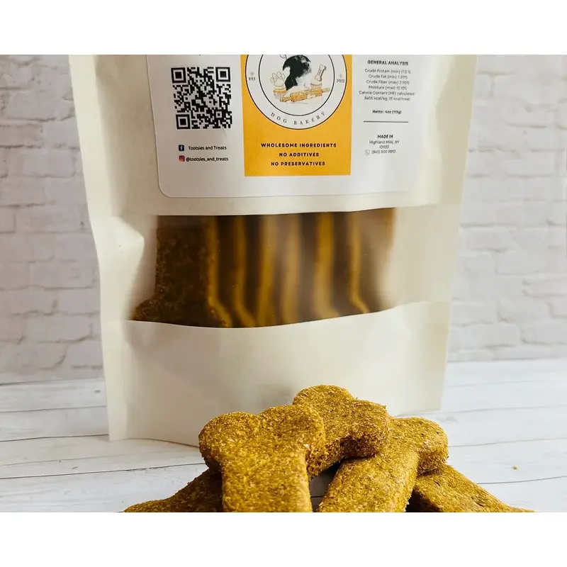 Tootsies & Treats Pumpkin Treats Bones (4oz)